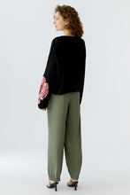 Load image into Gallery viewer, Peysa Oui Blóm