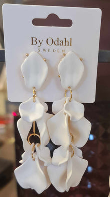 Eyrnalokkar By Odahl - Hvítir