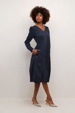 Load image into Gallery viewer, Antoinett V-Neck Blár