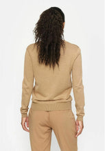 Load image into Gallery viewer, Golftreyja Marla Camel