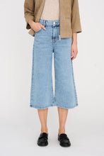 Load image into Gallery viewer, Buxur Asta Culotte Stuttar