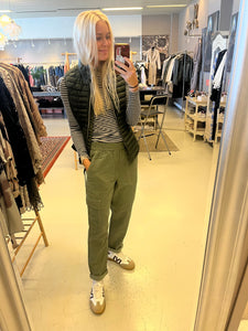 Buxur Flauel Grænar
