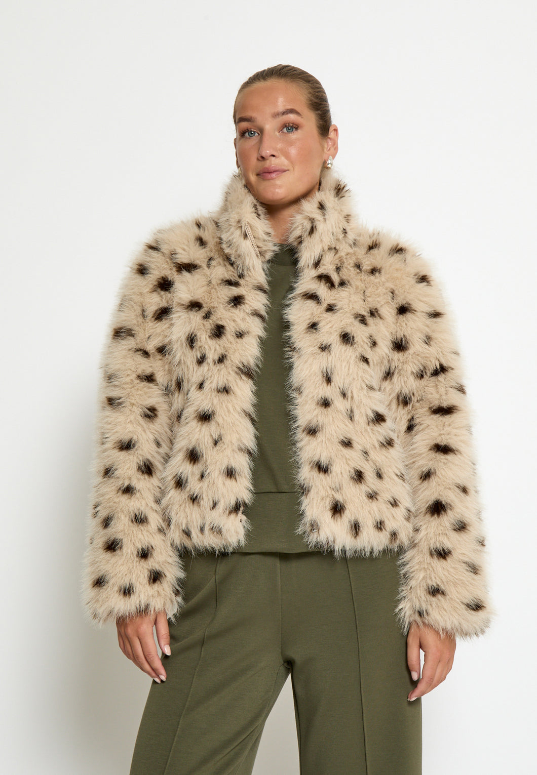 Faux loðjakki