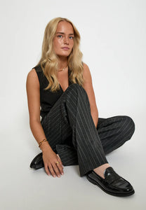 Buxur Kendall Gráar Teinóttar