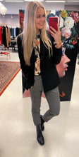 Load image into Gallery viewer, Jakki Chanina