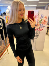 Load image into Gallery viewer, Bolur Fenja Svartur